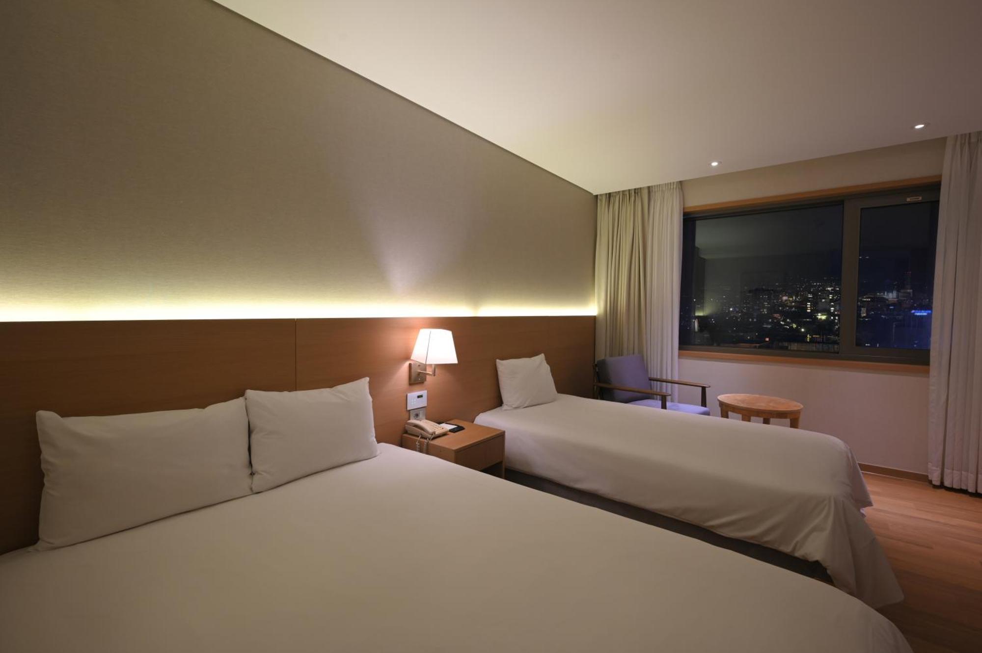 Astar Hotel Jeju Exterior foto