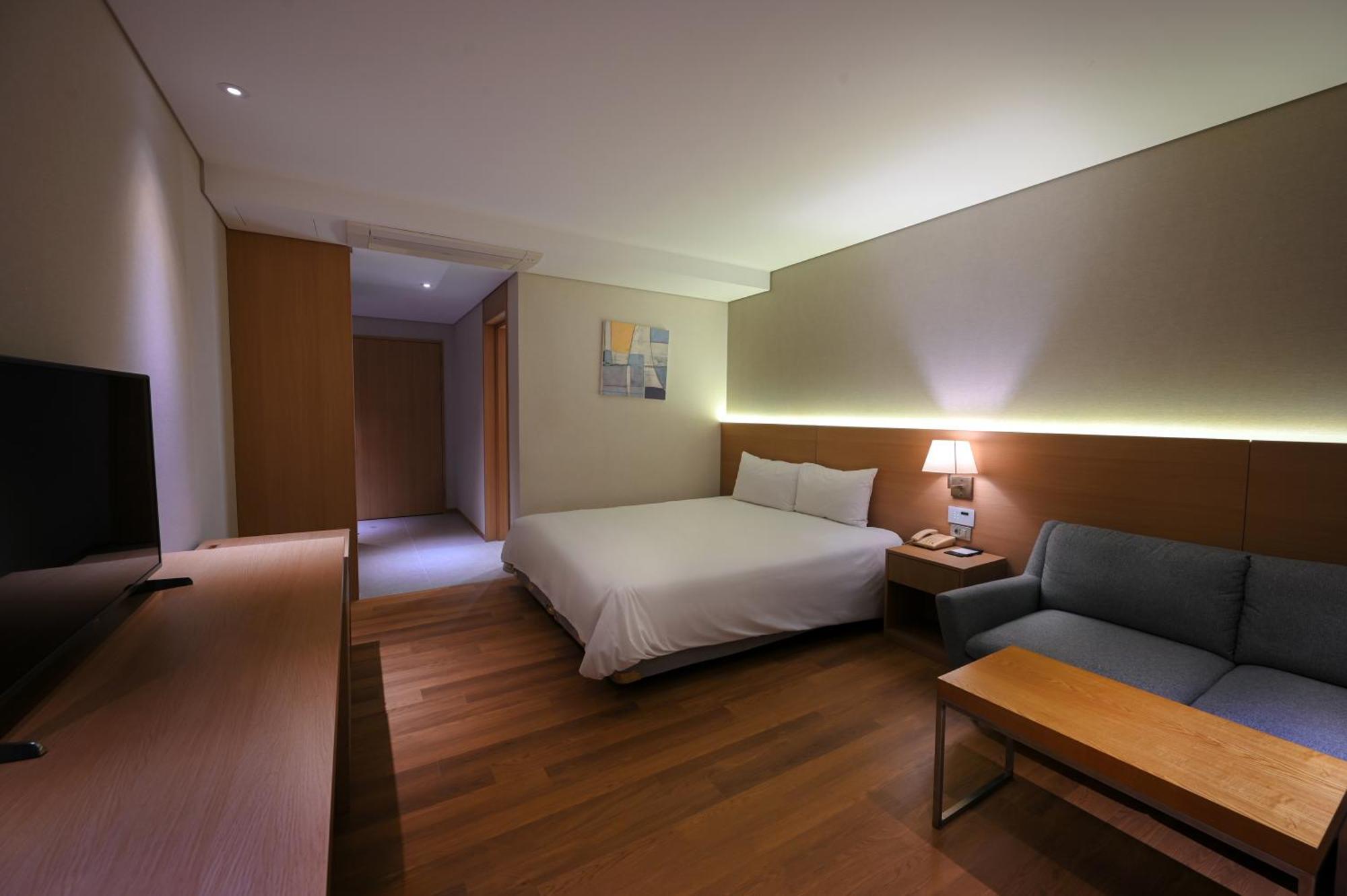 Astar Hotel Jeju Exterior foto